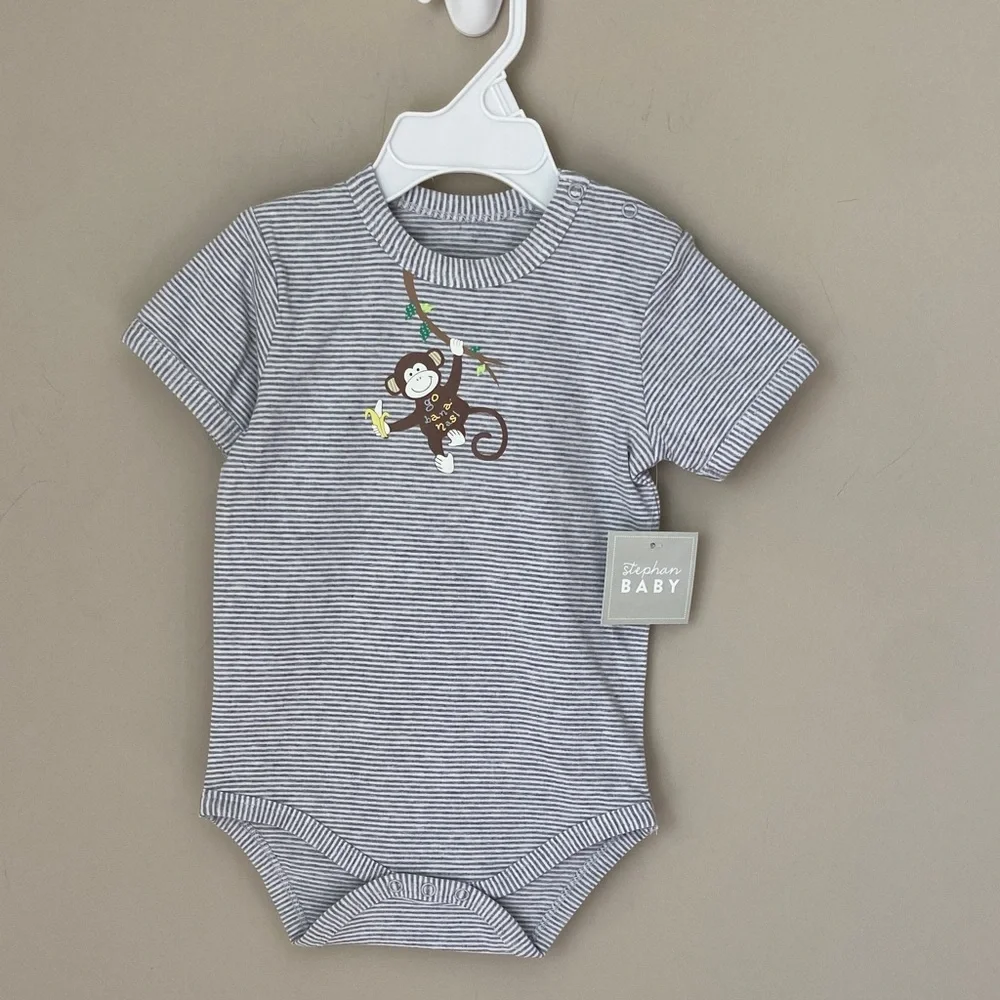 NWT! Striped Baby‎ Onesie with Monkey Graphic 6-12 Months